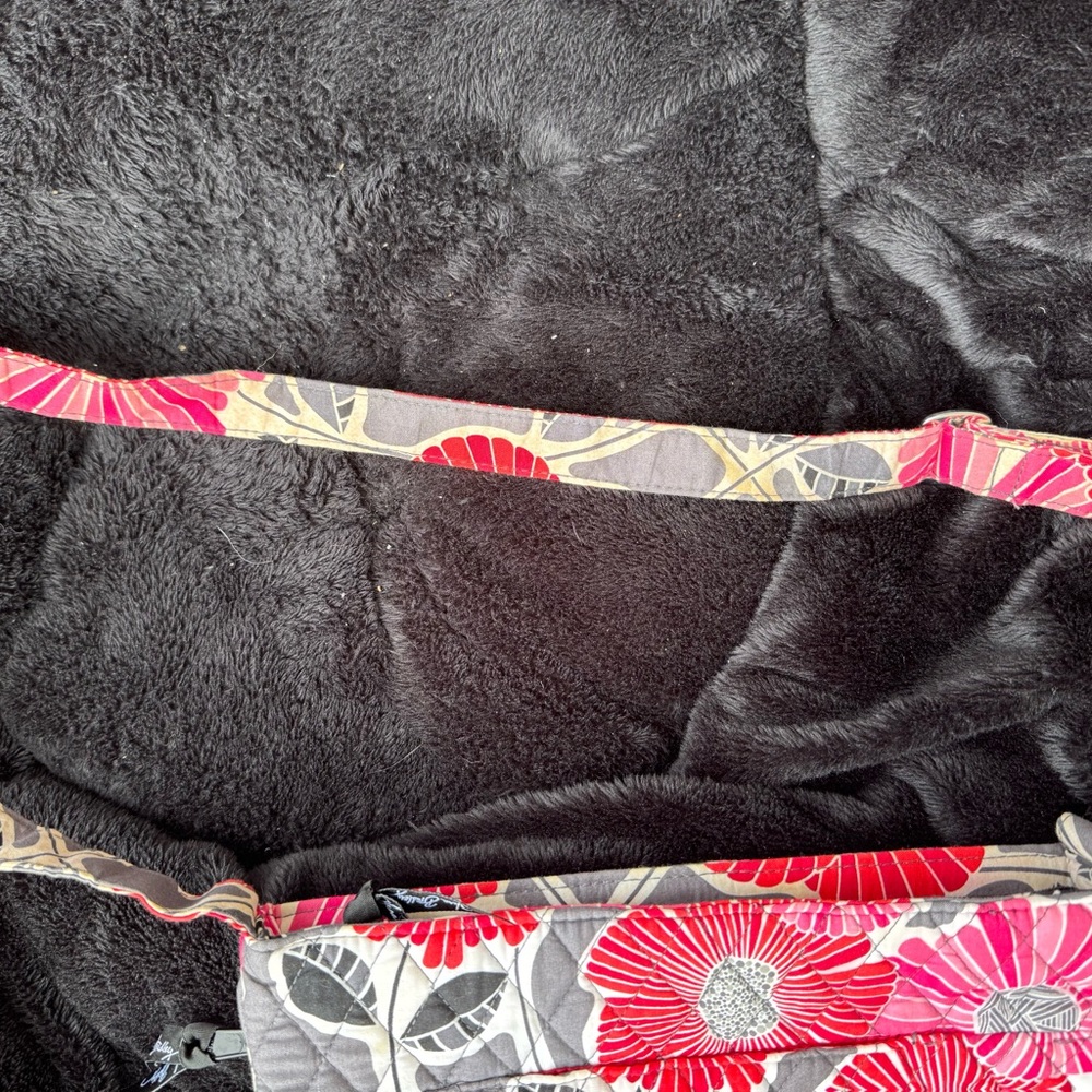 EUC Vera Bradley Flora Crossbody Bag - Picture 10 of 10
